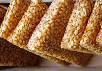 تصویر 4 از قیمت پولک کنجدی عسلی + فروش ویژه